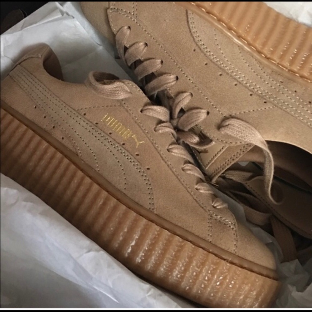 Oatmeal suede creepers Fenty